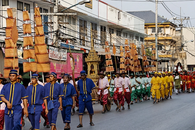 Lopburi King Narai fair-088